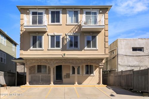 5 River Street, Sea Bright, NJ, 07760 | Card Image