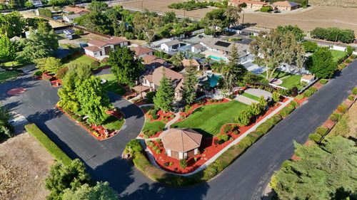 8327 Park Pl, Tracy, CA, 95304-9103 | Card Image
