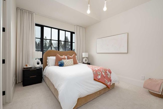 6918 Legare Dr Sw, House other with 4 bedrooms, 7 bathrooms and 3 parking in Calgary AB | Image 30