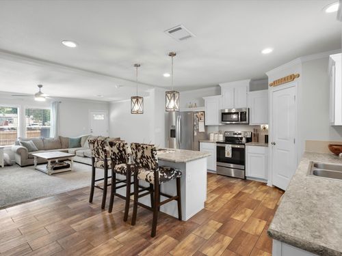 7193 Hop St, Azle, TX, 76020-7043 | Card Image