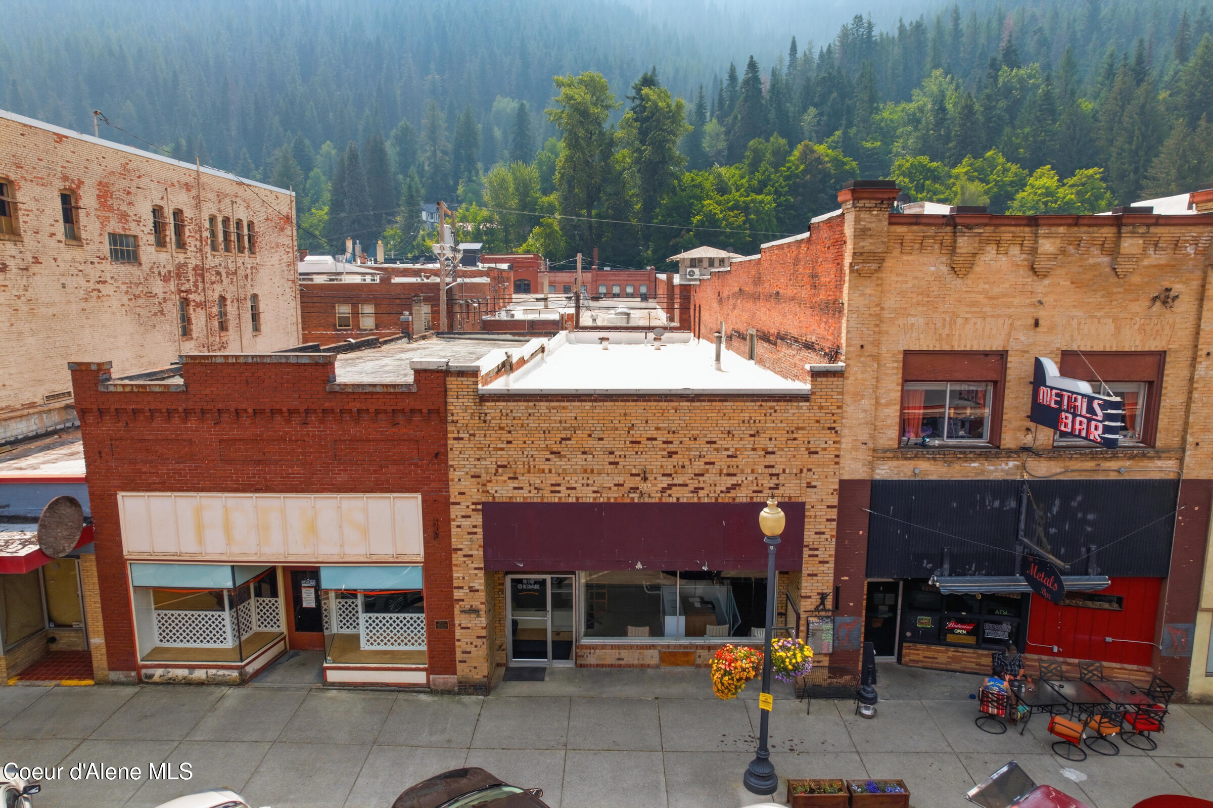 Commercial Sale in Wallace