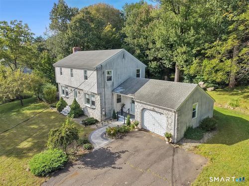132 Pepperidge Rd, Portland, CT, 06480-1374 | Card Image