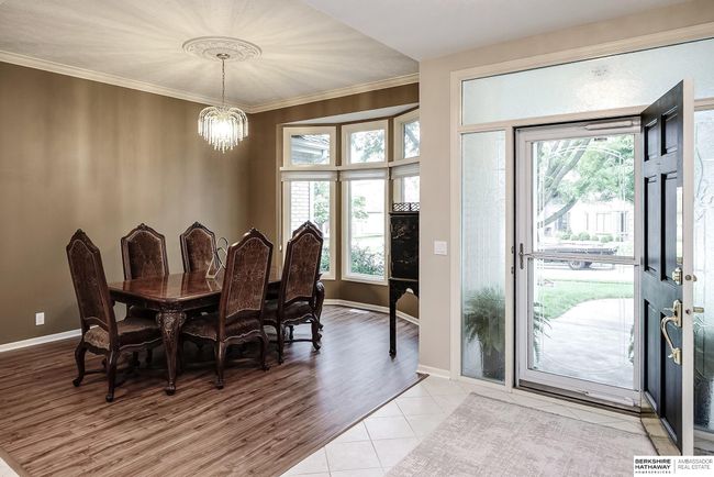 5801 S 119 Th Plz, House other with 3 bedrooms, 3 bathrooms and 2 parking in Omaha NE | Image 4