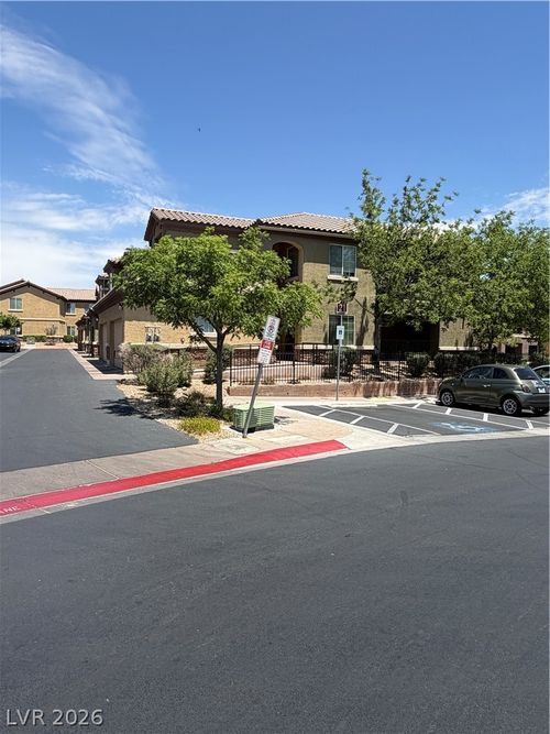 1079-6868 Sky Pointe Dr, Las Vegas, NV, 89131-6106 | Card Image