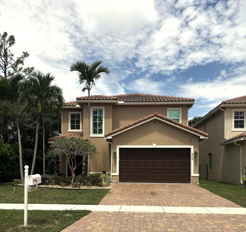 255 Atwell Dr, West Palm Beach, FL, 33411-4615 | Card Image