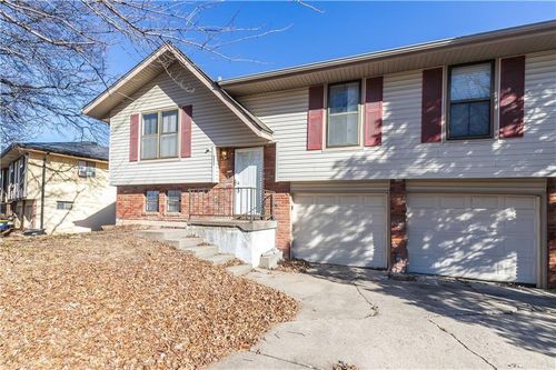 9857 N Cherry St, Kansas City, MO, 64155-2069 | Card Image