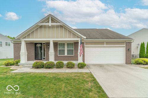 2448 Sandi Dr, Avon, IN, 46123-6899 | Card Image