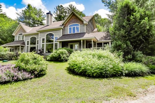 carling-10-w3-3876 Muskoka Road 118 Road W, Muskoka Lakes, ON, P0B1J0 | Card Image