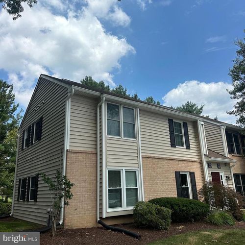 104-104 Meadow Ct, GLEN MILLS, PA, 19342-8127 | Card Image