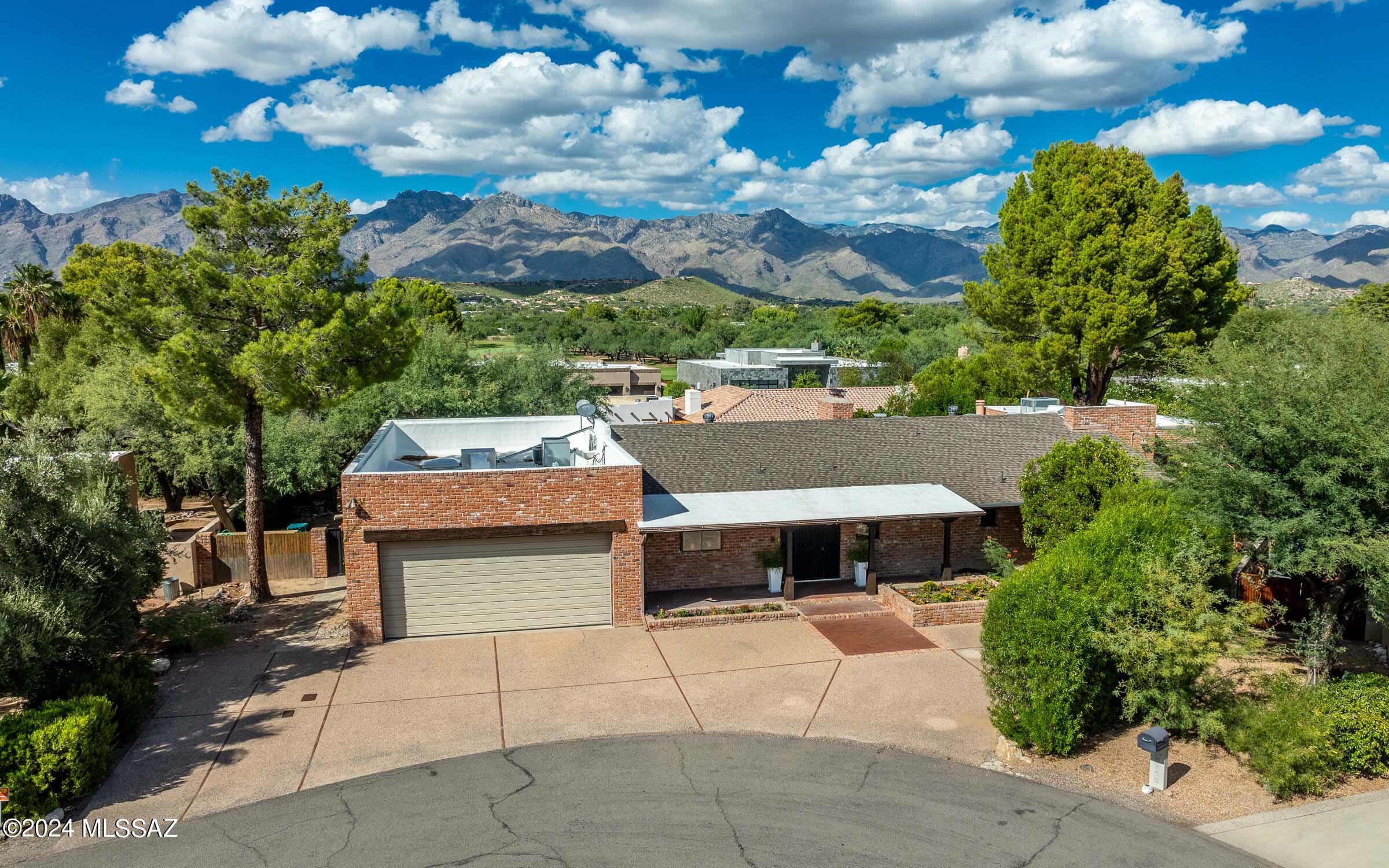 Calle Cadena , Tucson, AZ 85715