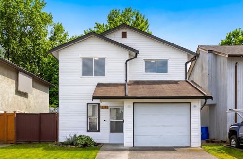 8542 Mccutcheon Ave, Chilliwack, BC, V2P7K7 | Card Image