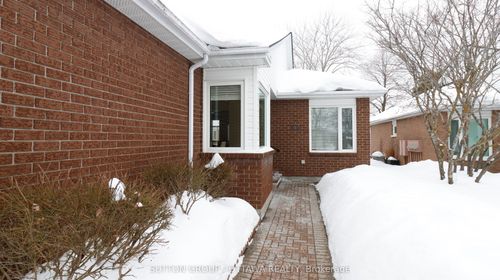 50 Grand Cedar Crt, Stittsville, ON, K2S1C8 | Card Image