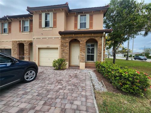 14709-14709 Sw 25th St, Miami, FL, 33185-5940 | Card Image