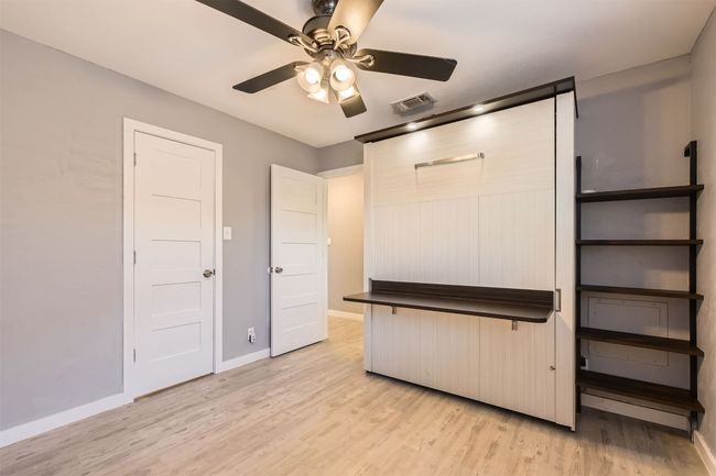 #3 - murphy bed | Image 18