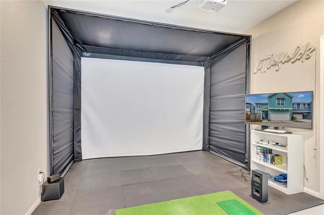 Game / Extra Space Area | Image 24