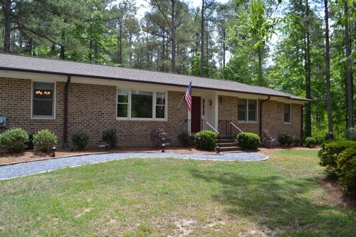861 Hawthorne Dr, Vass, NC, 28394-8104 | Card Image