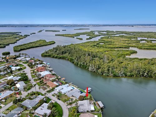 1061 Bali Rd, Cocoa Beach, FL, 32931-3078 | Card Image