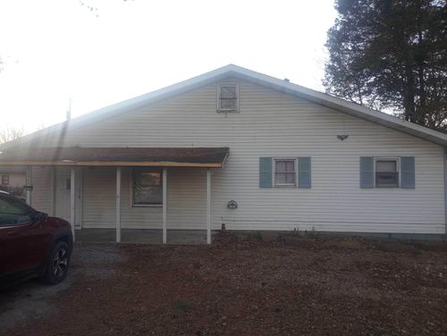 1815 N 14th St, Herrin, IL, 62948-2733 | Card Image