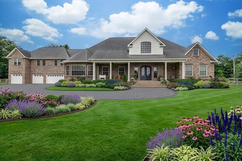 790 Blooming Grove Rd, Pulaski, TN, 38478-6814 | Card Image