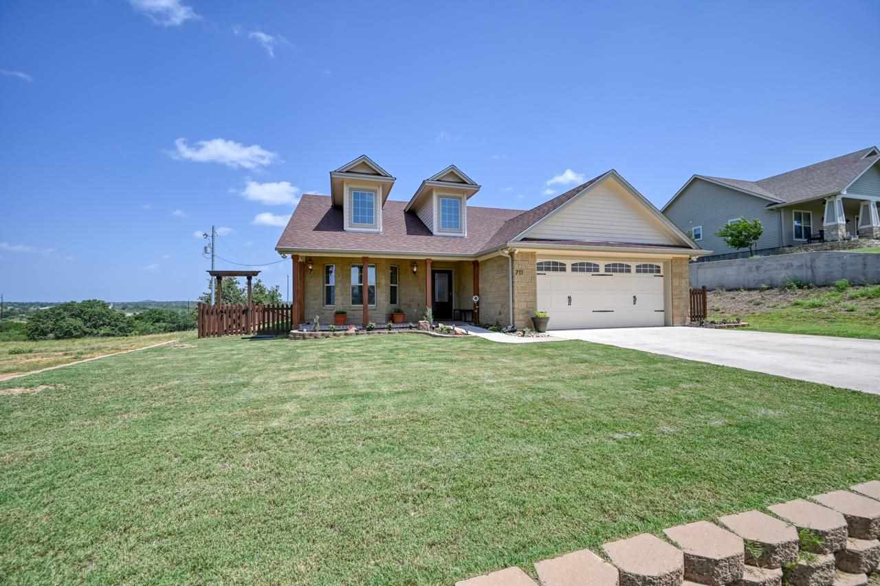 Houston St, Llano, TX 78643