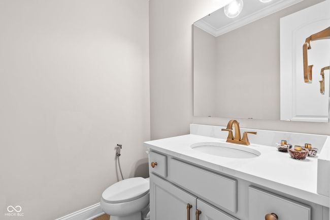 1st Floor Powder Bath | Image 40
