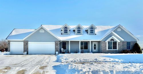 504 Colfax Ct, Sergeant Bluff, IA, 51054-8955 | Card Image