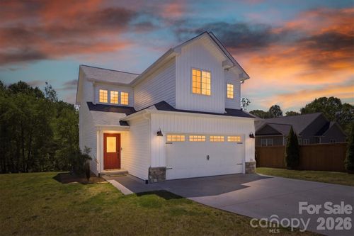 126 Crump St, Connelly Springs, NC, 28612-8490 | Card Image