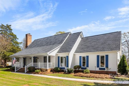 1347 Meadow Lakes Rd, Rock Hill, SC, 29732-9098 | Card Image