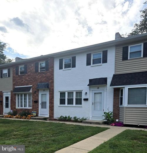 12 Woodland Avenue Avenue, HATBORO, PA, 19040 | Card Image