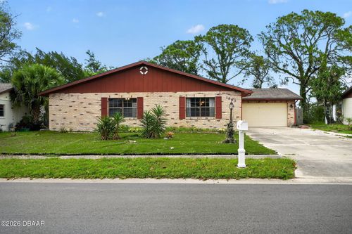 1660 E Shangri La Dr, Daytona Beach, FL, 32119-1520 | Card Image