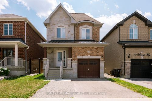 69 Mckenzie Way, Bradford, ON, L3Z0J9 | Card Image