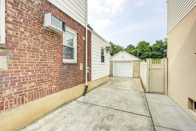 163 E 15 Th St, Home with 3 bedrooms, 2 bathrooms and null parking in New York NY | Image 49