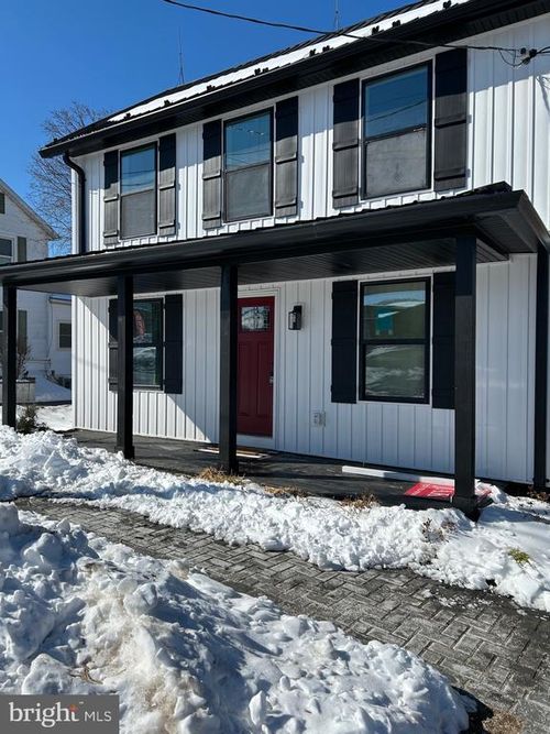 10763 Path Valley Rd, Fannettsburg, PA, 17221-9766 | Card Image