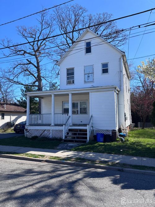 2-211 S 11th Ave, Highland Park, NJ, 08904-3109 | Card Image