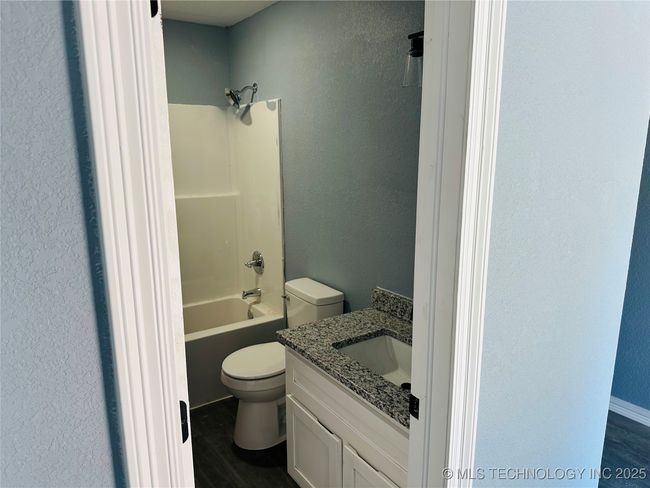 1004 S Gore St, House other with 3 bedrooms, 2 bathrooms and null parking in Muldrow OK | Image 9