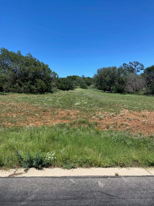 W25058 Apache Tears, Horseshoe Bay, TX, 78657 | Card Image