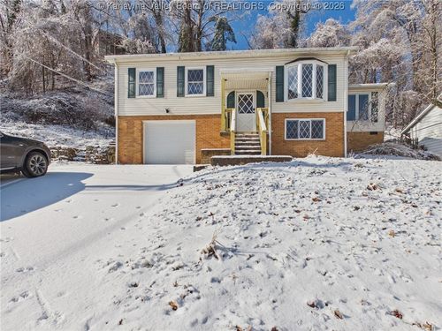 1415 Martha Rd, South Charleston, WV, 25303-2917 | Card Image