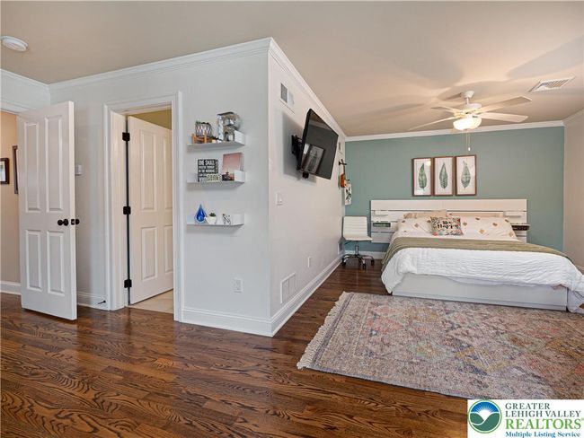 2063 Forge Run, House other with 4 bedrooms, 5 bathrooms and null parking in Bethlehem PA | Image 39