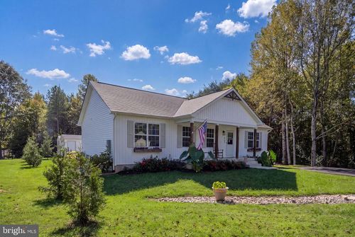 3705 Morning Glory Rd, BUMPASS, VA, 23024-9660 | Card Image