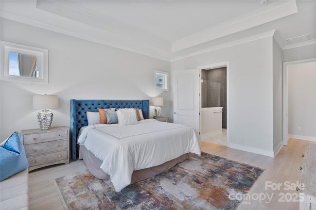 Primary Suite | Image 31