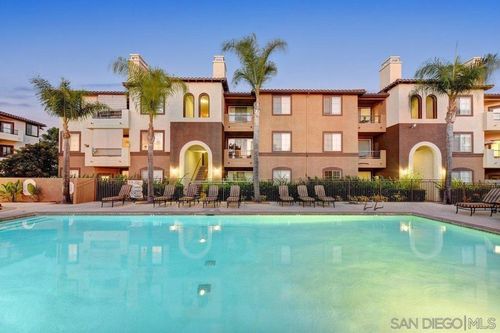 909-2250 Gill Village, San Diego, CA, 92108 | Card Image