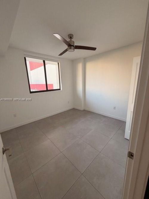 apt-222-1005 Spring Garden Rd, Miami, FL, 33136-2253 | Card Image