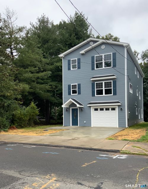 69 Westfield St, West Haven, CT, 06516-1332 | Card Image