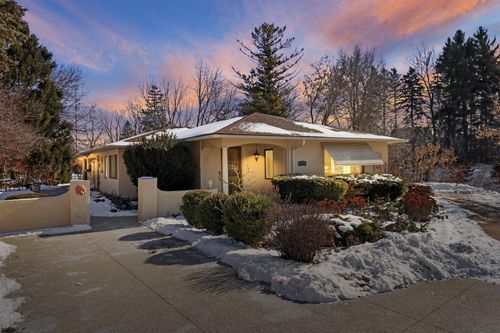 119 S Stuart Rd, Mount Pleasant, WI, 53406-3219 | Card Image