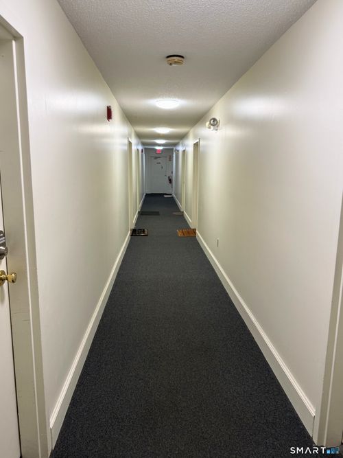 apt-b3-1690 Dixwell Ave, Hamden, CT, 06514-3149 | Card Image