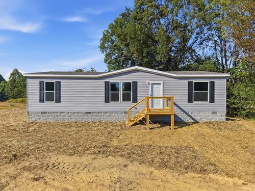 138 Fish Rd, Sparta, TN, 38583-3021 | Card Image