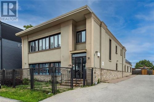 102-130 Wellington Street N, Hamilton, ON, L8R1N3 | Card Image