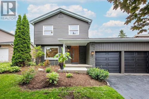 14 Mariposa Dr, Orillia, ON, L3V7G7 | Card Image