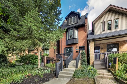 11 Bertmount Ave, Toronto, ON, M4M2X8 | Card Image