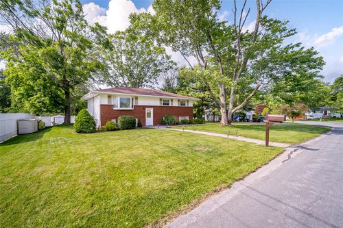 10 Tulip Ln, Monroe, NY, 10950-1026 | Card Image